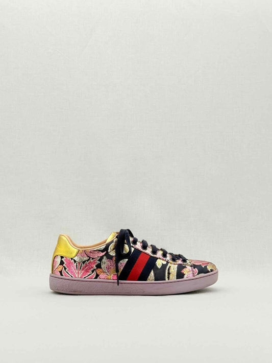 Pre - loved GUCCI Ace Multicolor Size EU 38.5 Sneakers at Reems Closet