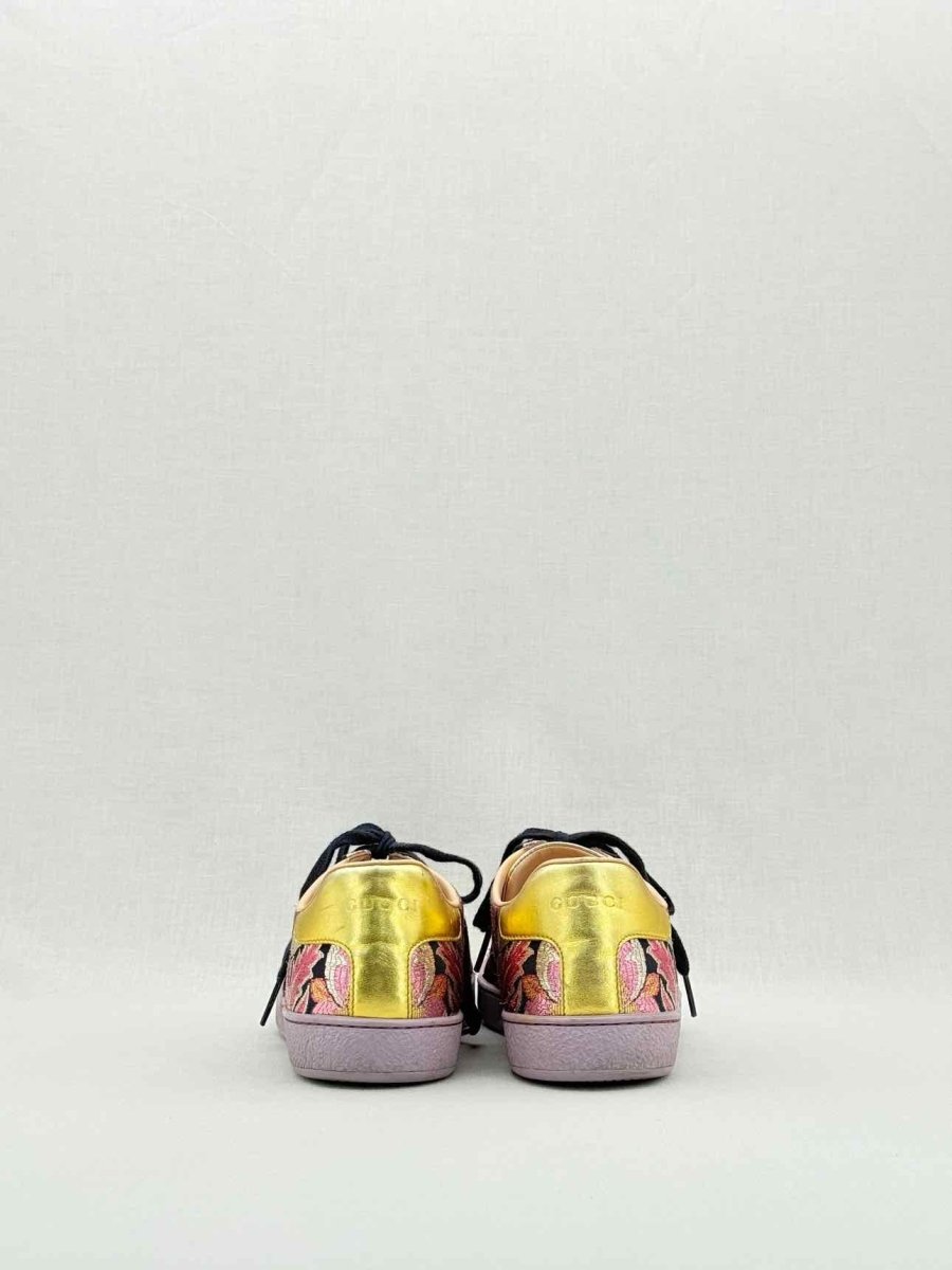 Pre - loved GUCCI Ace Multicolor Size EU 38.5 Sneakers at Reems Closet