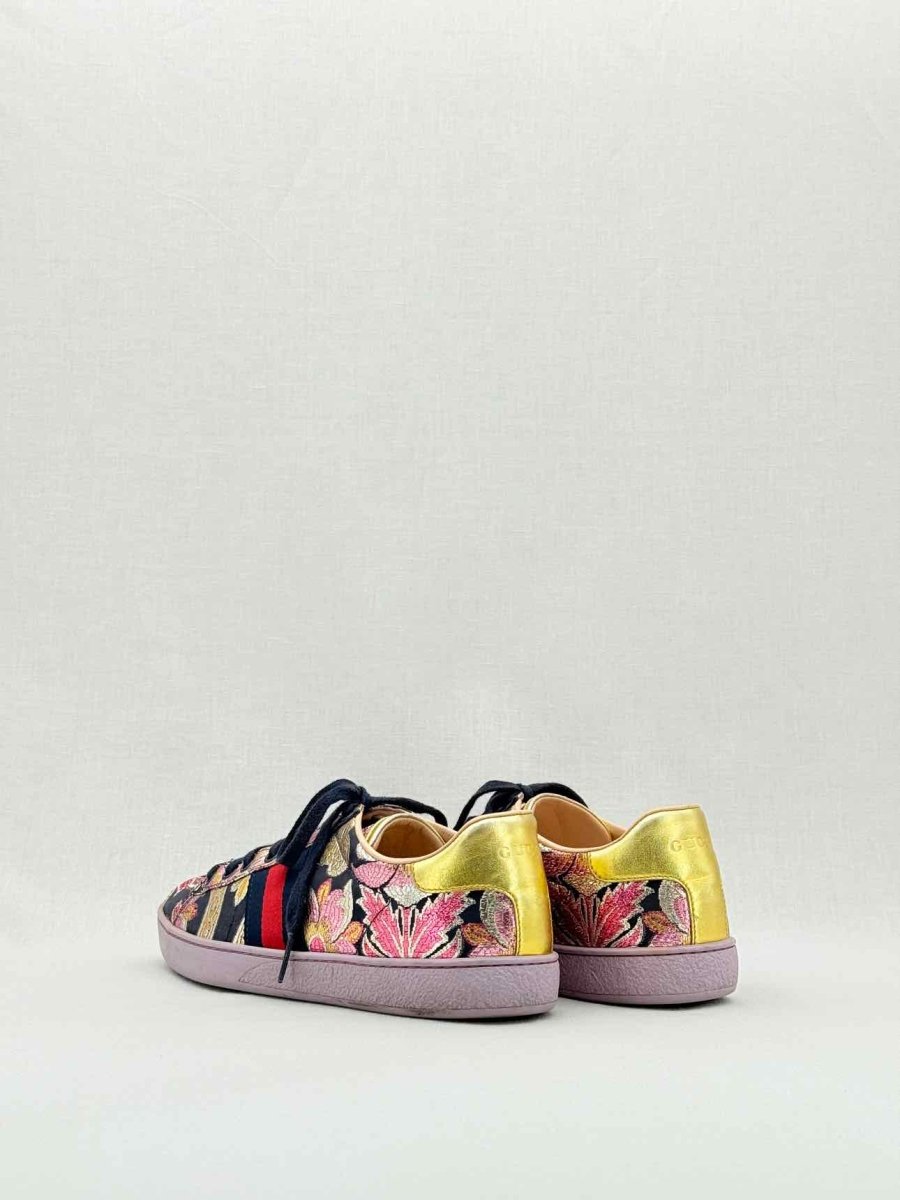 Pre - loved GUCCI Ace Multicolor Size EU 38.5 Sneakers at Reems Closet