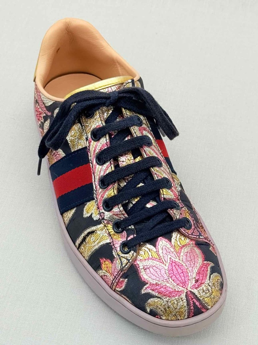 Pre - loved GUCCI Ace Multicolor Size EU 38.5 Sneakers at Reems Closet