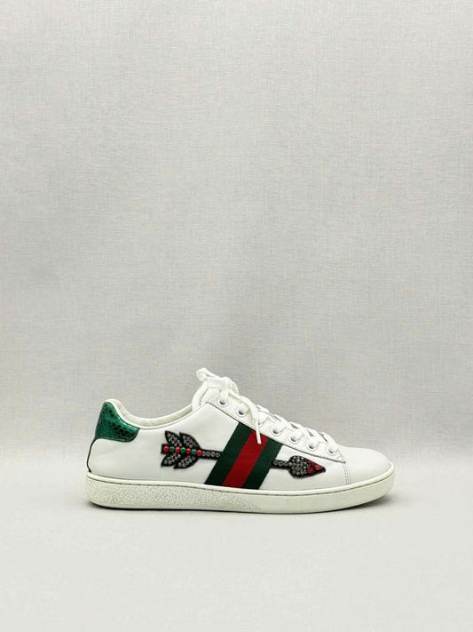 Pre-loved GUCCI Ace White Arrow Size EU 37 Sneakers at Reems Closet
