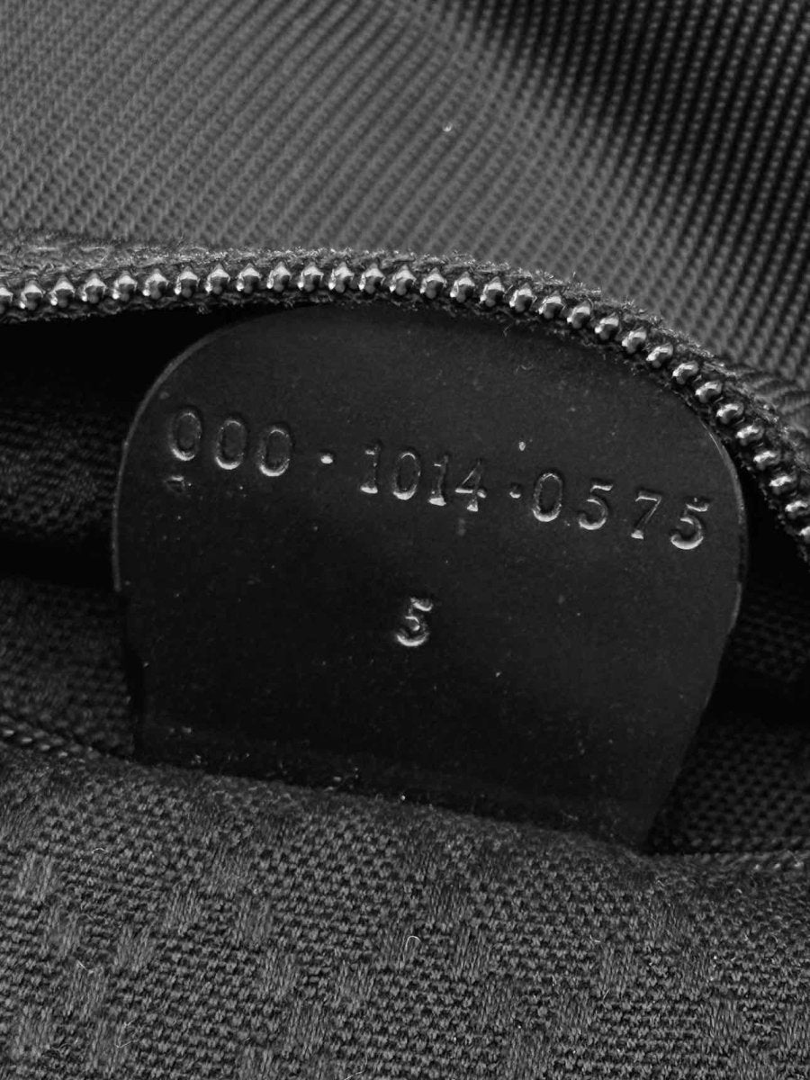 Pre-loved GUCCI Bamboo Black Top Handle at Reems Closet