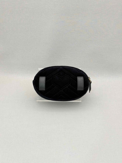 Pre-loved GUCCI Black Belt Bag at Reems Closet