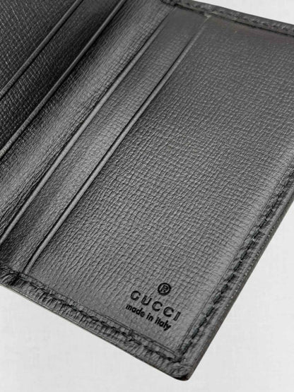 Pre - loved GUCCI Black Card Holder at Reems Closet