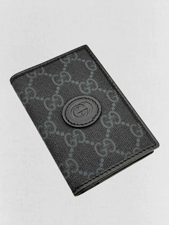 Pre - loved GUCCI Black Card Holder at Reems Closet