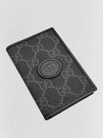 Pre - loved GUCCI Black Card Holder at Reems Closet