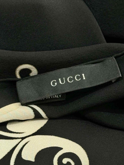 Pre - loved GUCCI Black Multicolor Printed Scarf at Reems Closet