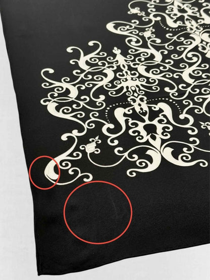 Pre - loved GUCCI Black Multicolor Printed Scarf at Reems Closet