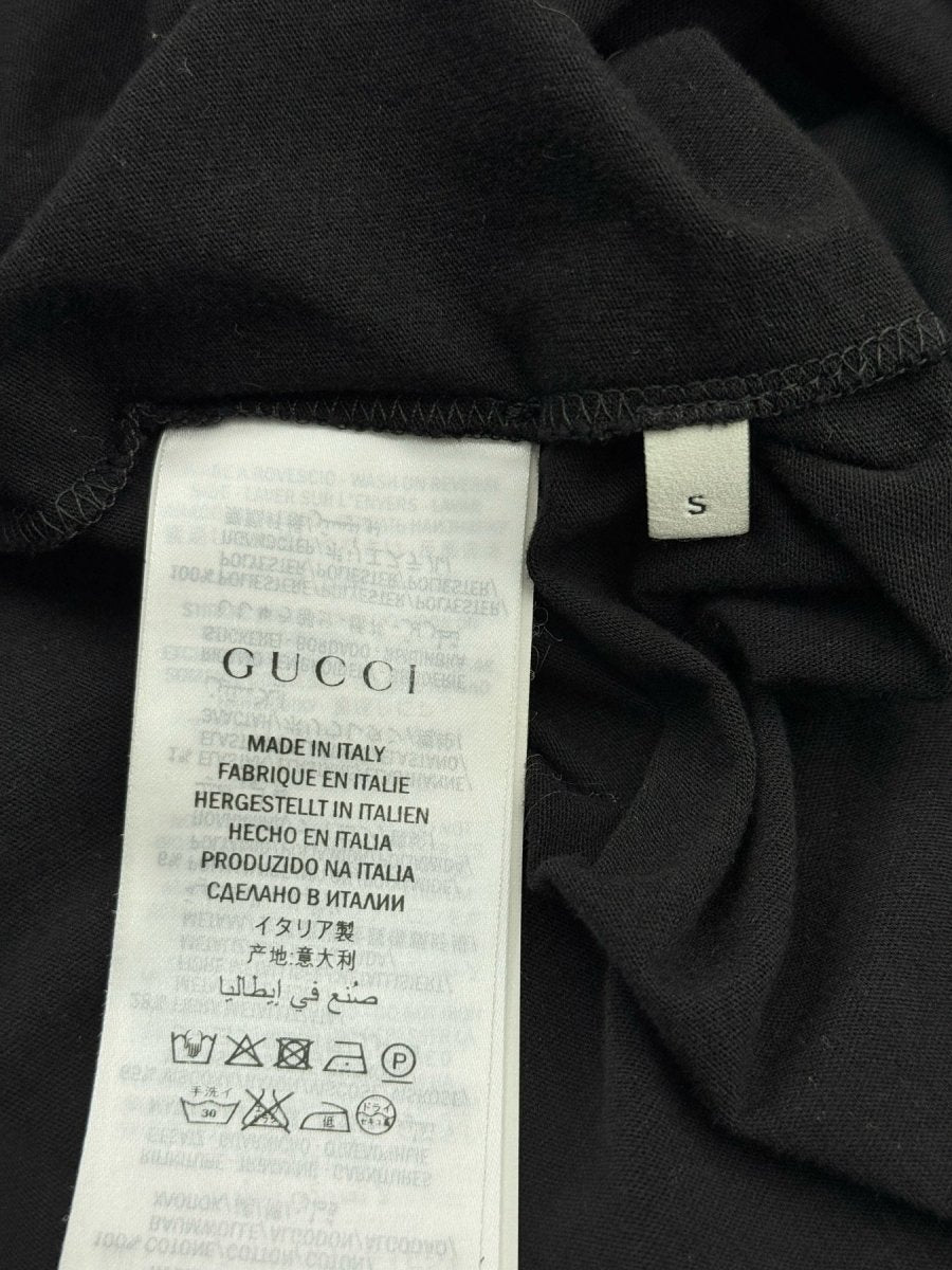 Pre - loved GUCCI Black Multicolor Size Small T-shirt at Reems Closet