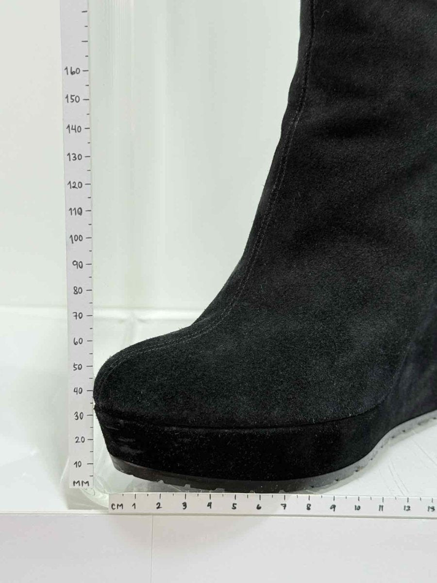 Pre - loved GUCCI Black Size EU 38.5 Knee High Boots at Reems Closet