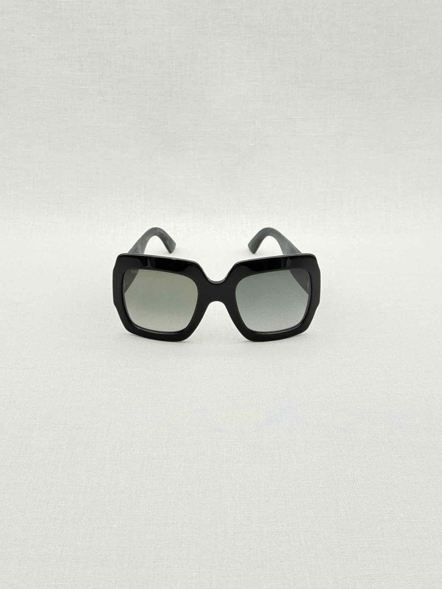 Pre - loved GUCCI Black Sunglasses at Reems Closet