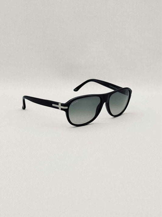 Pre-loved GUCCI Black Sunglasses at Reems Closet