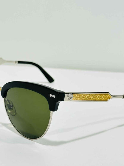 Pre - loved GUCCI Black Sunglasses at Reems Closet