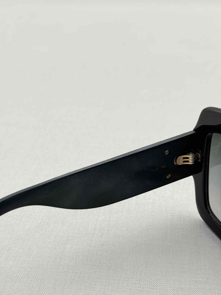 Pre - loved GUCCI Black Sunglasses at Reems Closet