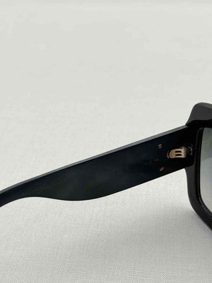 Pre - loved GUCCI Black Sunglasses at Reems Closet
