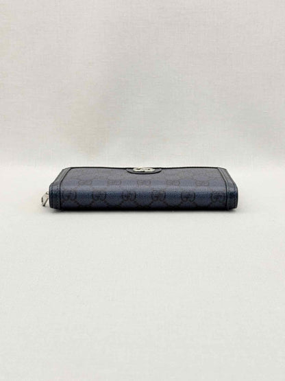 Pre-loved GUCCI Blue & Black GG Supreme Continental Wallet at Reems Closet