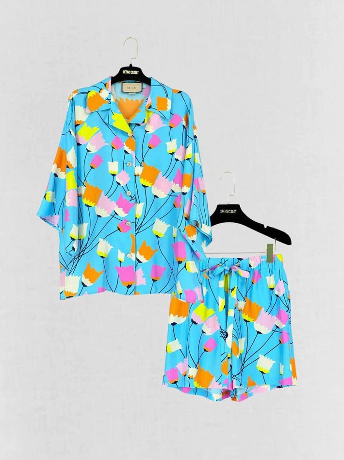 Pre - loved GUCCI Blue Multicolor Tulip Print Size US 2 Outfit Set at Reems Closet