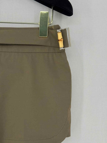 Pre - loved GUCCI Cargo Khaki Size US 2 Shorts at Reems Closet