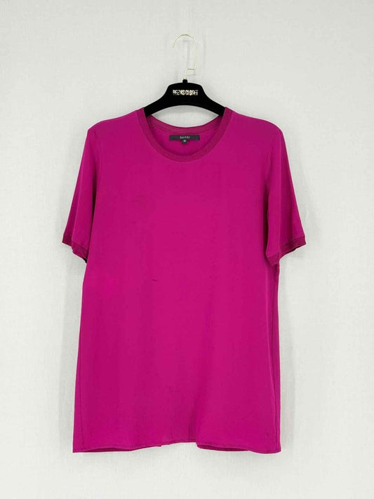 Pre - loved GUCCI Fuchsia Size US 2 T-shirt at Reems Closet