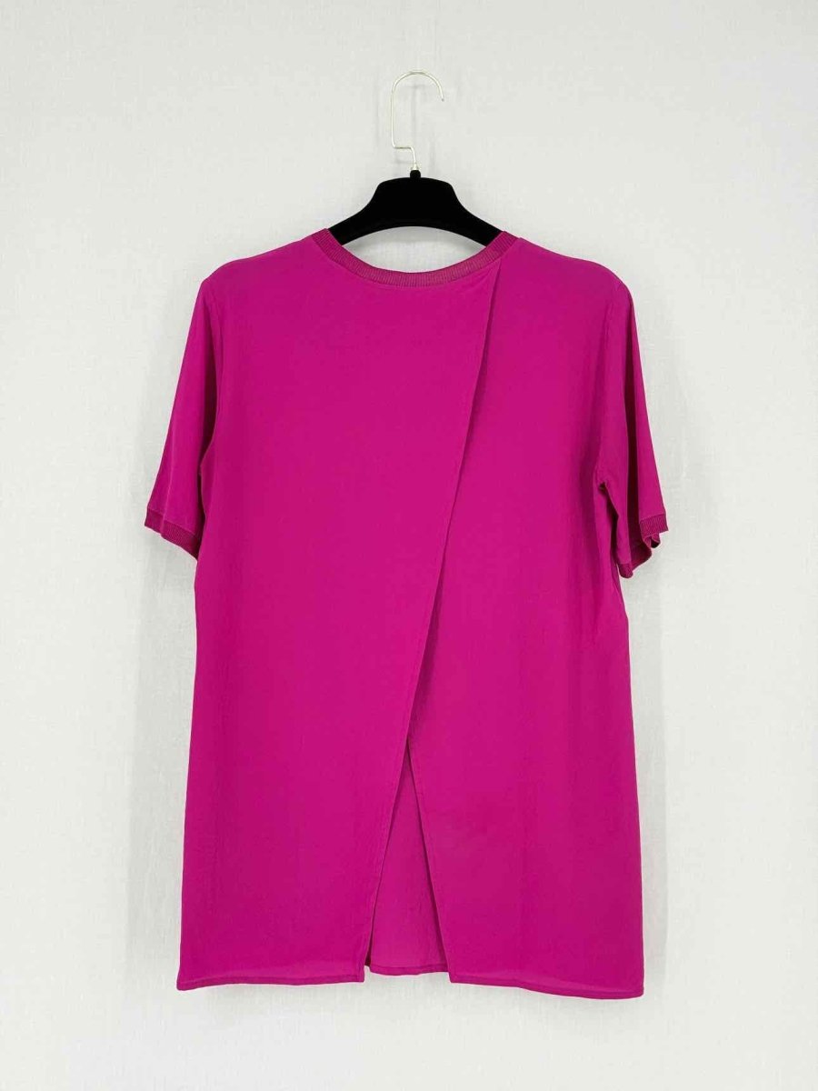 Pre - loved GUCCI Fuchsia Size US 2 T-shirt at Reems Closet