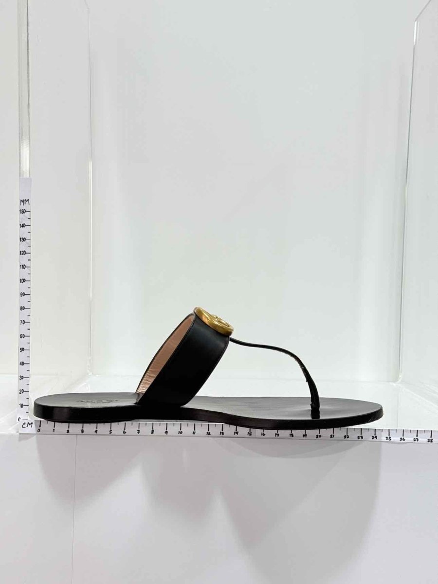 Pre - loved GUCCI GG Black Size EU 37.5 Flats at Reems Closet