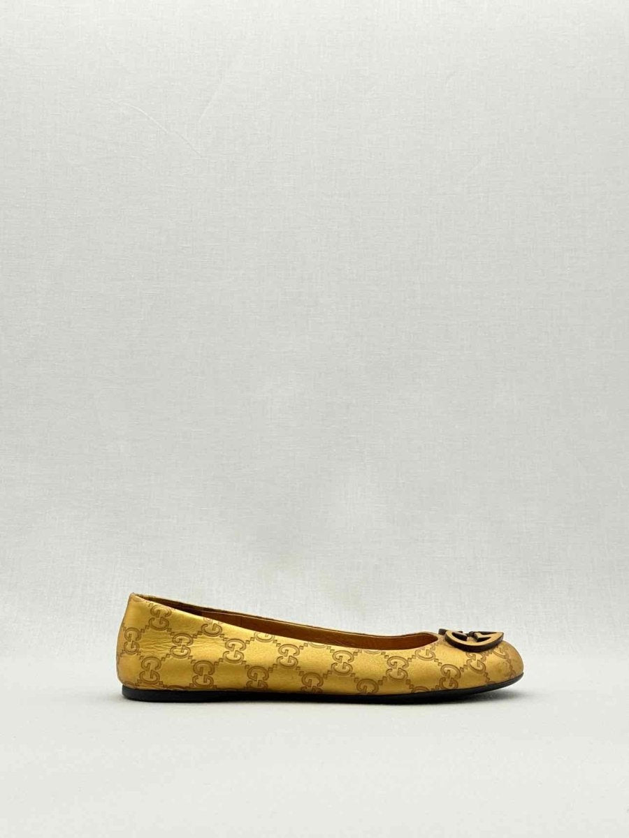 Pre - loved GUCCI Gold GG Logo Size EU 37.5 Ballet Flats at Reems Closet