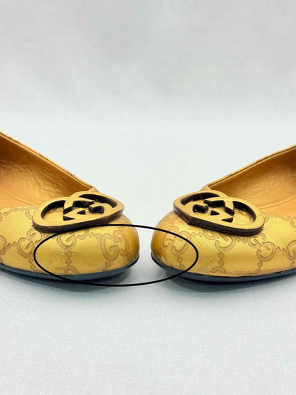 Pre - loved GUCCI Gold GG Logo Size EU 37.5 Ballet Flats at Reems Closet