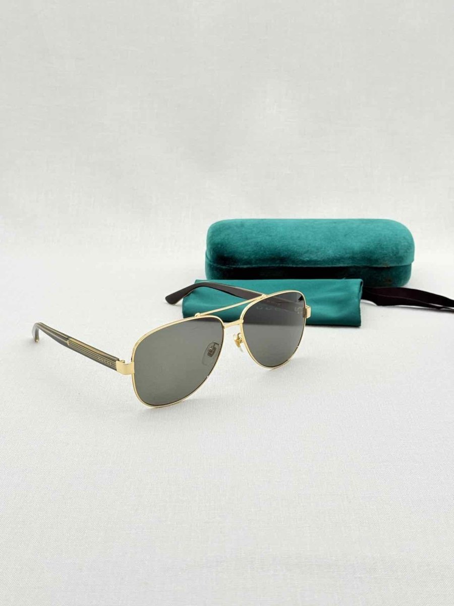 Pre - loved GUCCI Green Sunglasses at Reems Closet