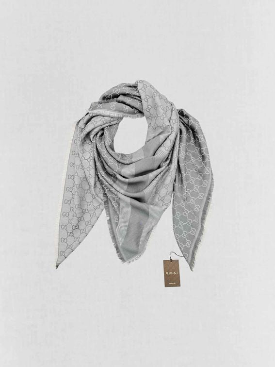 Pre - loved GUCCI Grey & White GG Scarf at Reems Closet