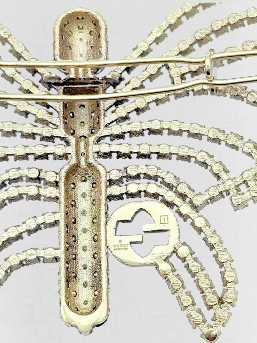 Pre - loved GUCCI Hair Clip at Reems Closet