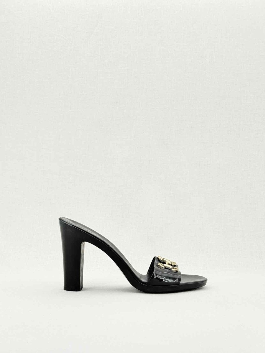 Pre - loved GUCCI Horsebit Black Size EU 39 Mules at Reems Closet