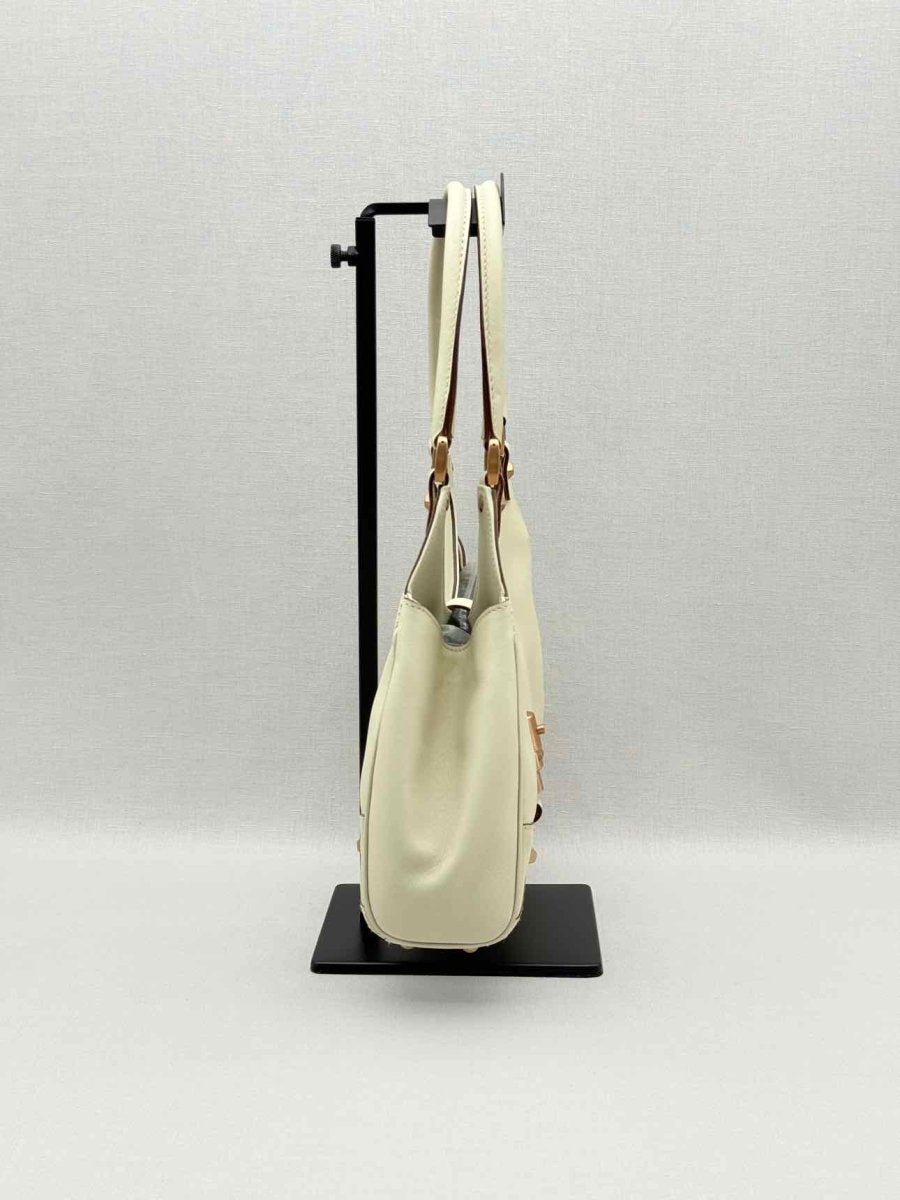 Pre-loved GUCCI Jackie Nailhead Beige GG Hobo bag at Reems Closet