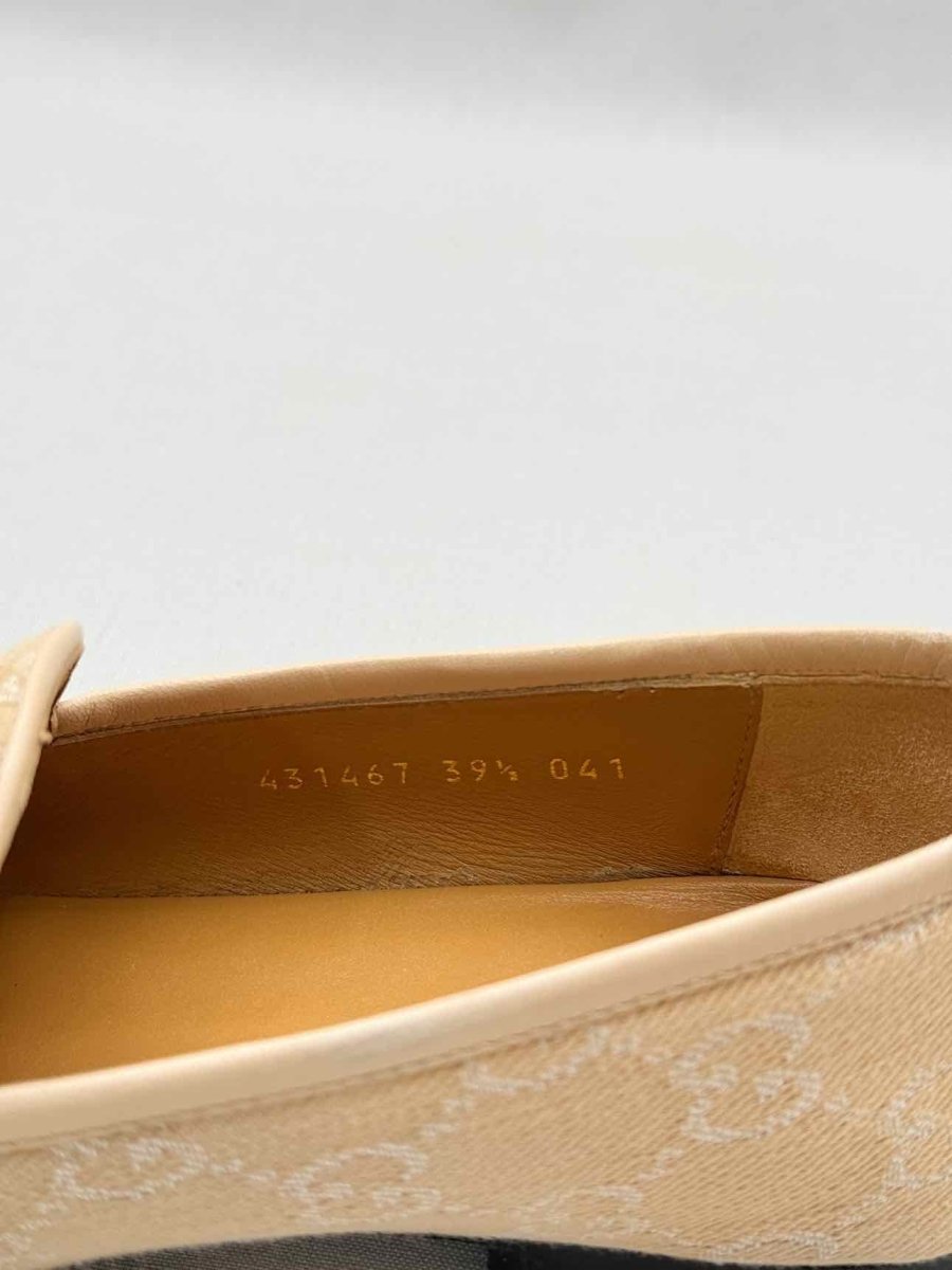 Pre - loved GUCCI Jordaan Beige GG Size EU 39.5 Loafers at Reems Closet