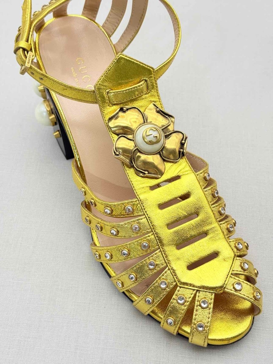 Pre - loved GUCCI Kendell Gold Size EU 38 Heeled Sandals at Reems Closet