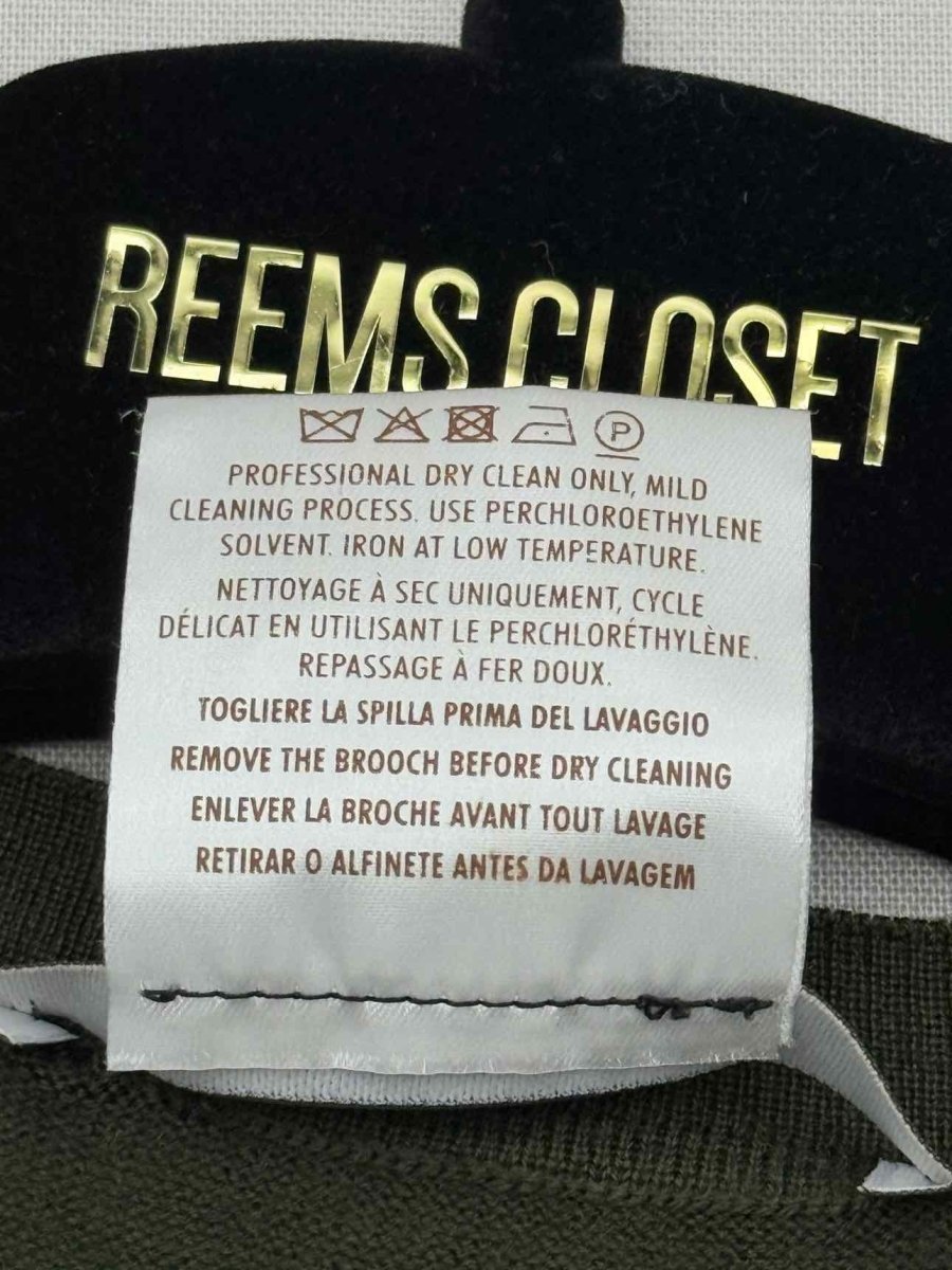 Pre - loved GUCCI Khaki Size Medium Cardigan at Reems Closet