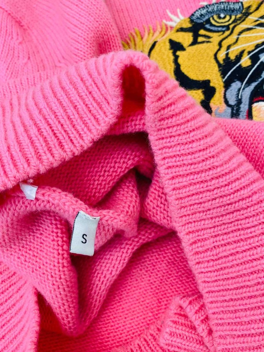 Pre - loved GUCCI L'Aveugle Par Amour Pink Jumper at Reems Closet