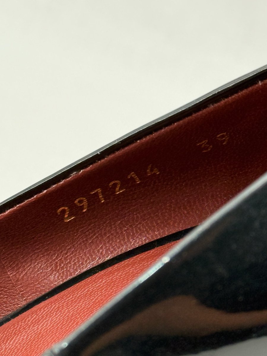 Pre - loved GUCCI Mischa Black Size EU 39 Pumps at Reems Closet
