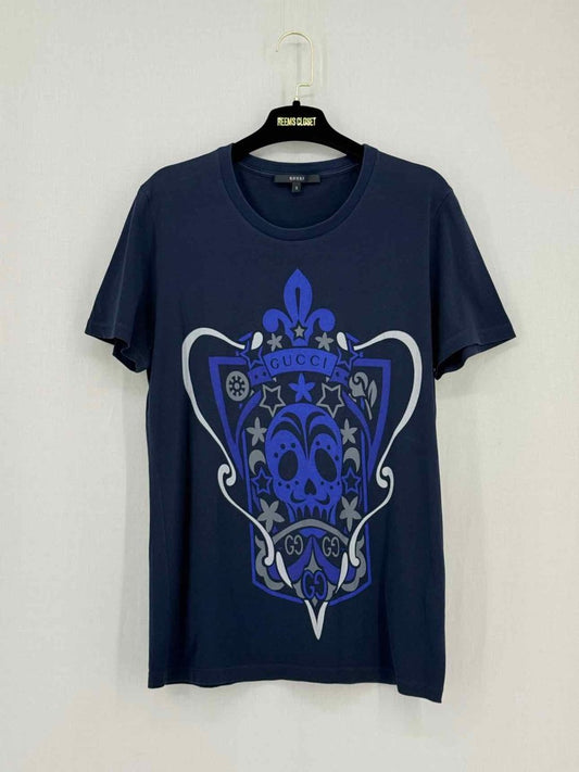 Pre - loved GUCCI Navy Blue Size Small T-shirt at Reems Closet