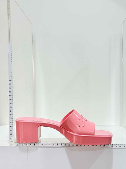 Pre - loved GUCCI Pink Embossed Size EU 38 Heeled Sandals at Reems Closet