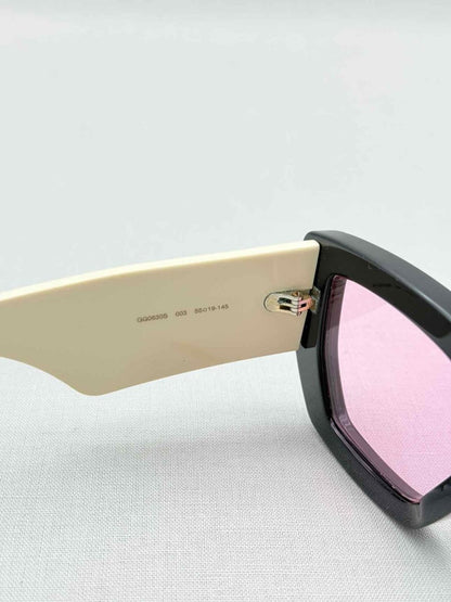 Pre - loved GUCCI Pink Sunglasses at Reems Closet