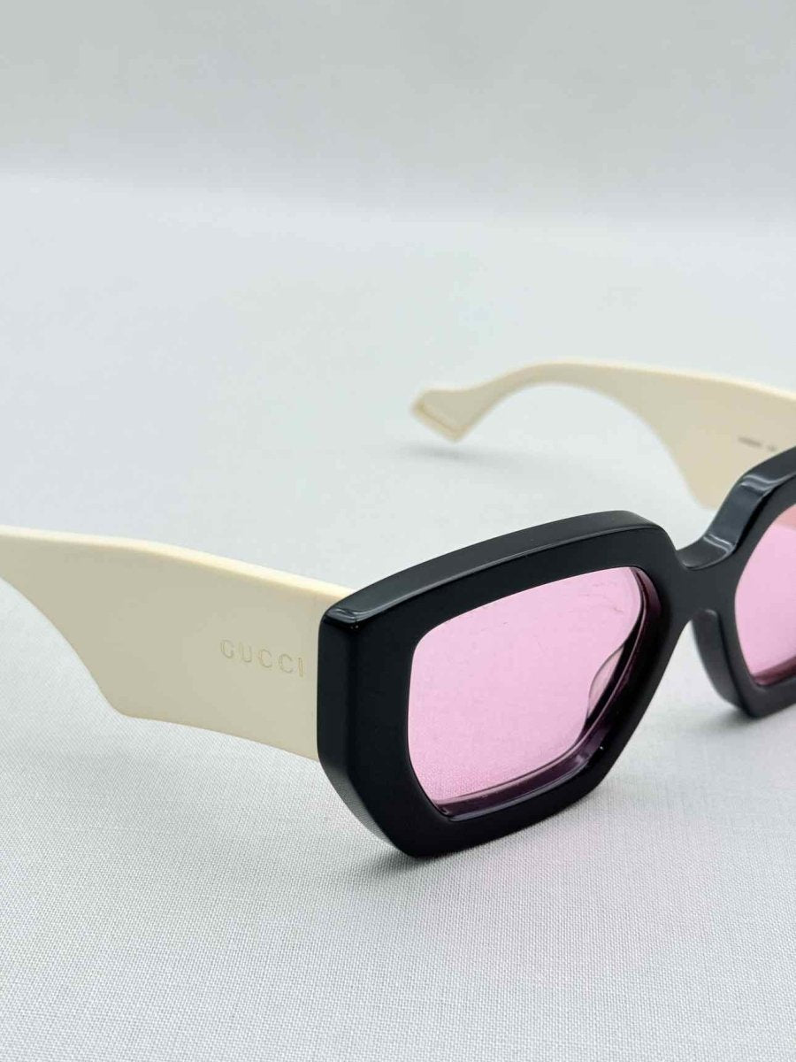 Pre - loved GUCCI Pink Sunglasses at Reems Closet