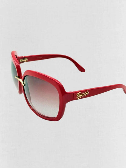 Pre - loved GUCCI Red Sunglasses at Reems Closet