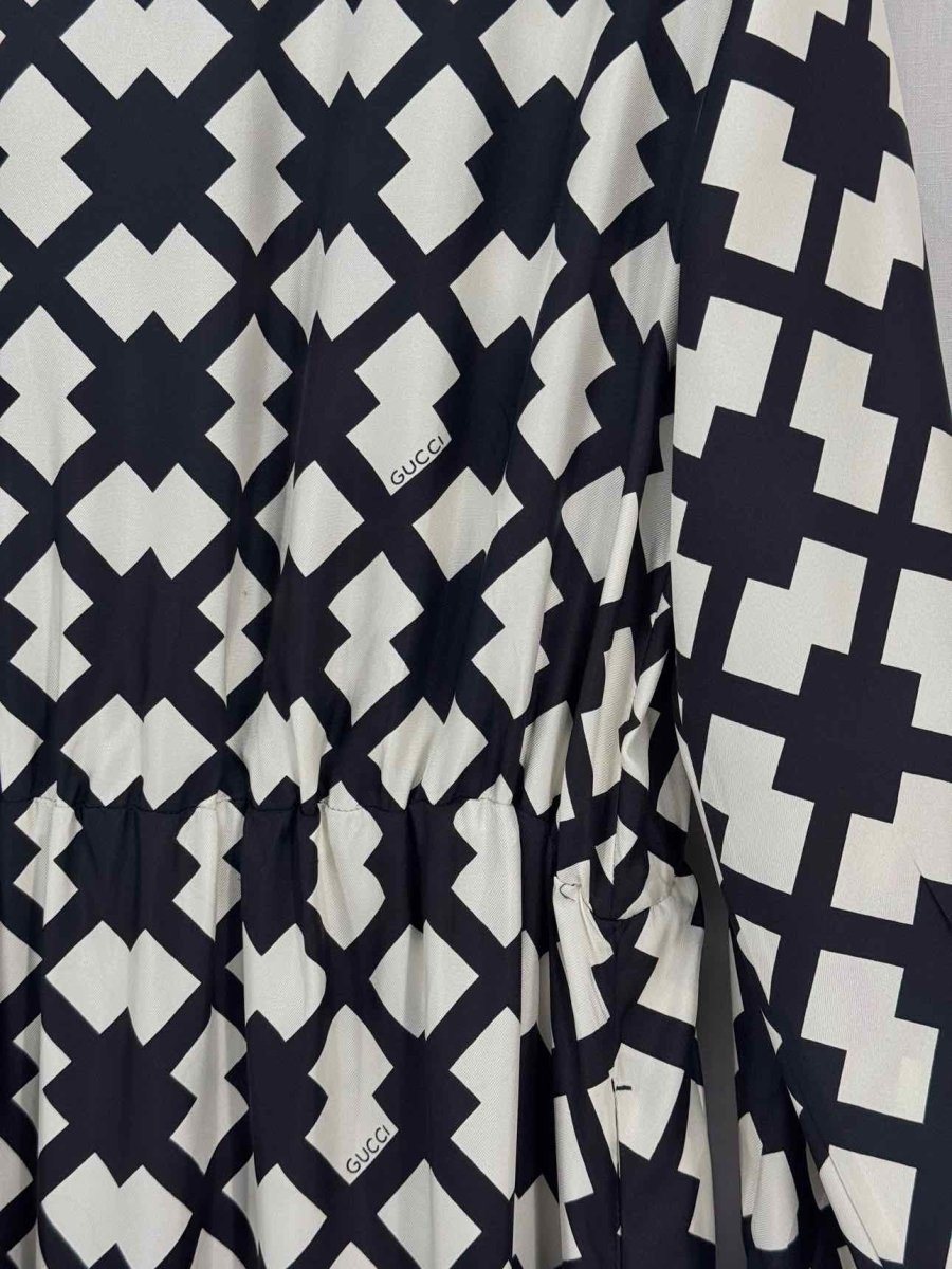 Pre - loved GUCCI Rhombus Black & White Size US 8 Long Dress at Reems Closet