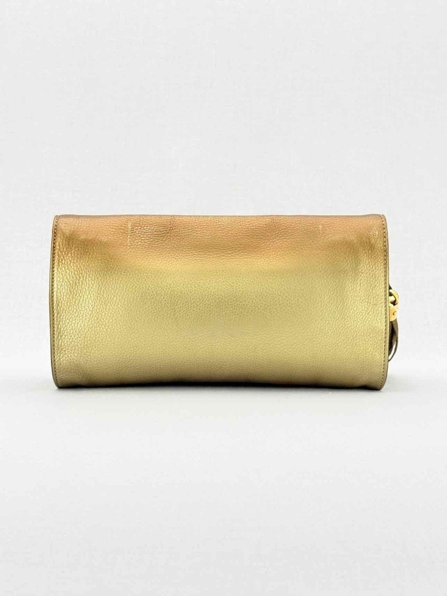 Pre - loved GUCCI Soho Disco Metallic Gold Clutch at Reems Closet