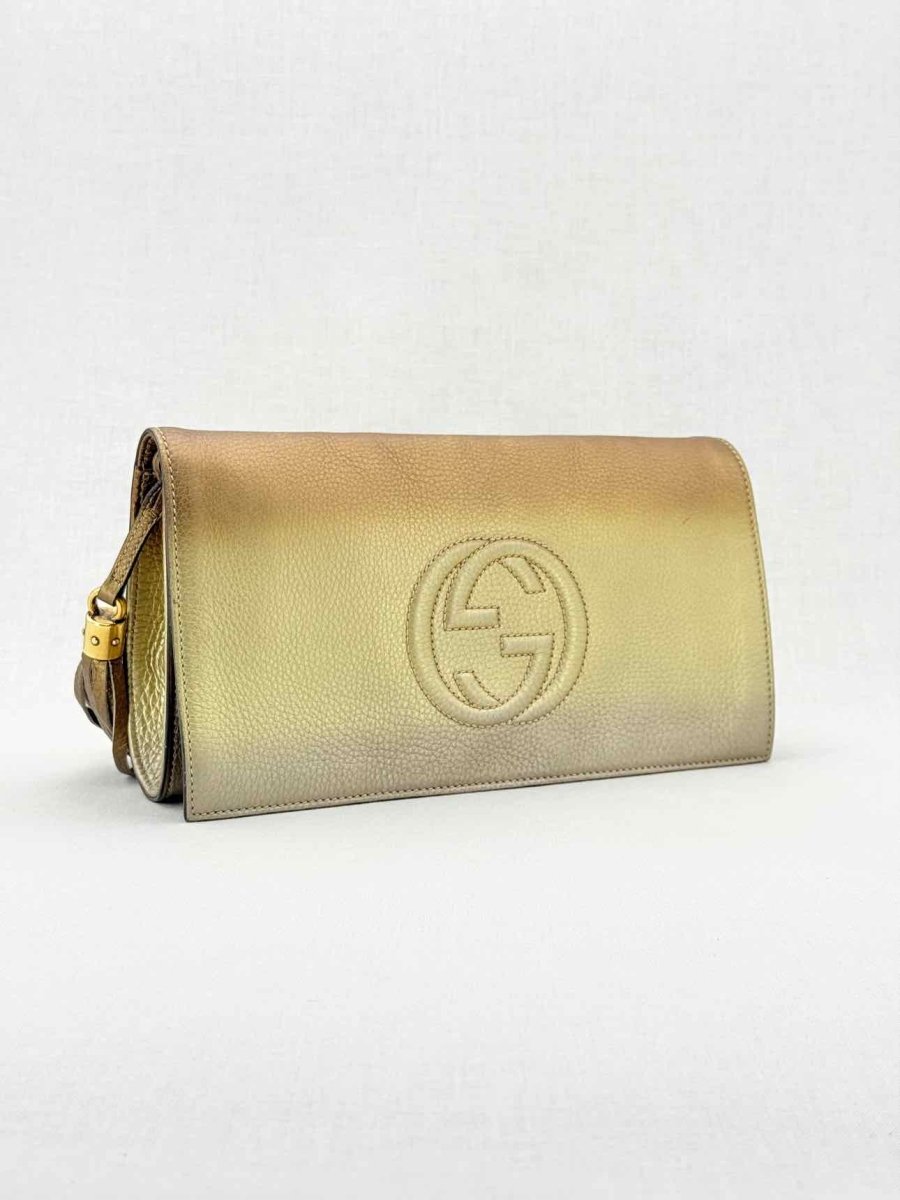 Pre - loved GUCCI Soho Disco Metallic Gold Clutch at Reems Closet