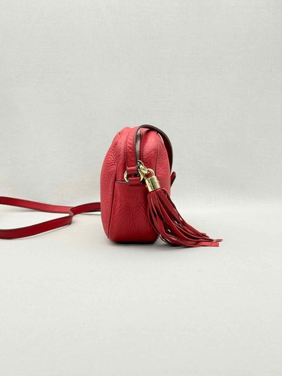 Pre-loved GUCCI Soho Disco Red Embossed Crossbody at Reems Closet