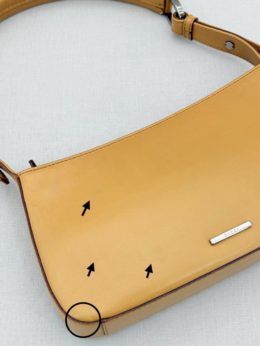 Pre - loved GUCCI Vintage Beige Baguette Bag at Reems Closet