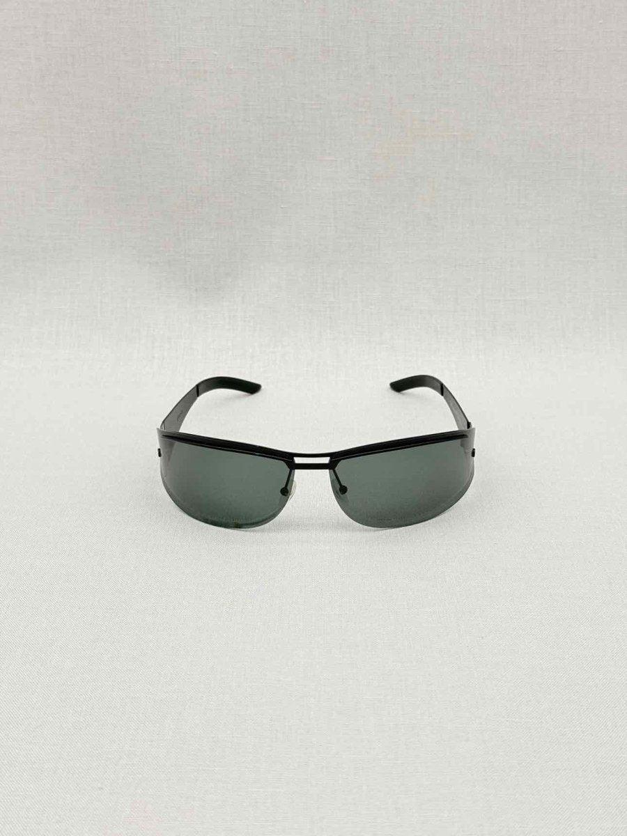 Pre-loved GUCCI Vintage Black Sunglasses at Reems Closet