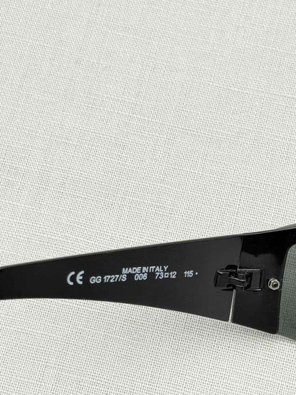 Pre-loved GUCCI Vintage Black Sunglasses at Reems Closet