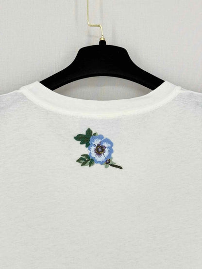 Pre - loved GUCCI White Logo Print Size Small Top at Reems Closet